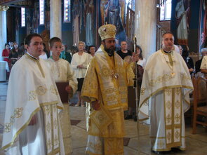 Liturghie arhiereasca - PS Ciprian 